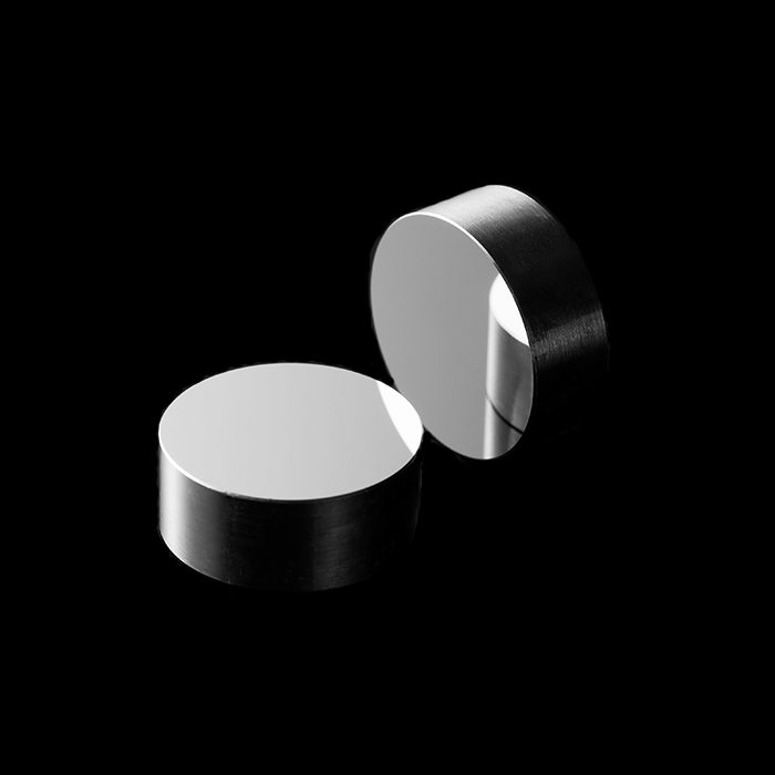 Versilberter Reflektor